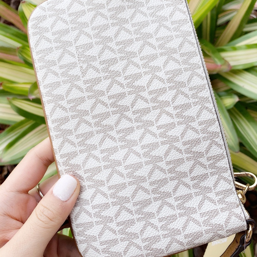 Michael Kors signature tote Wristlet BUNDLE - Picture 5 of 6